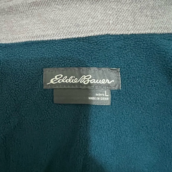 Eddie Bauer Men's Fleece Lined Flannel Jacket - Picture 4 of 6